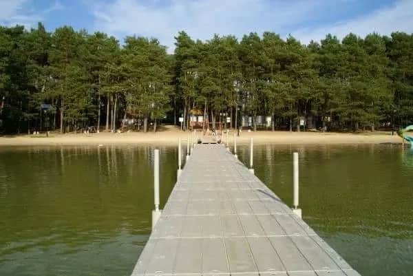 Jezioro Lubiechowskie: idealne miejsce na wypoczynek i wędkarstwo