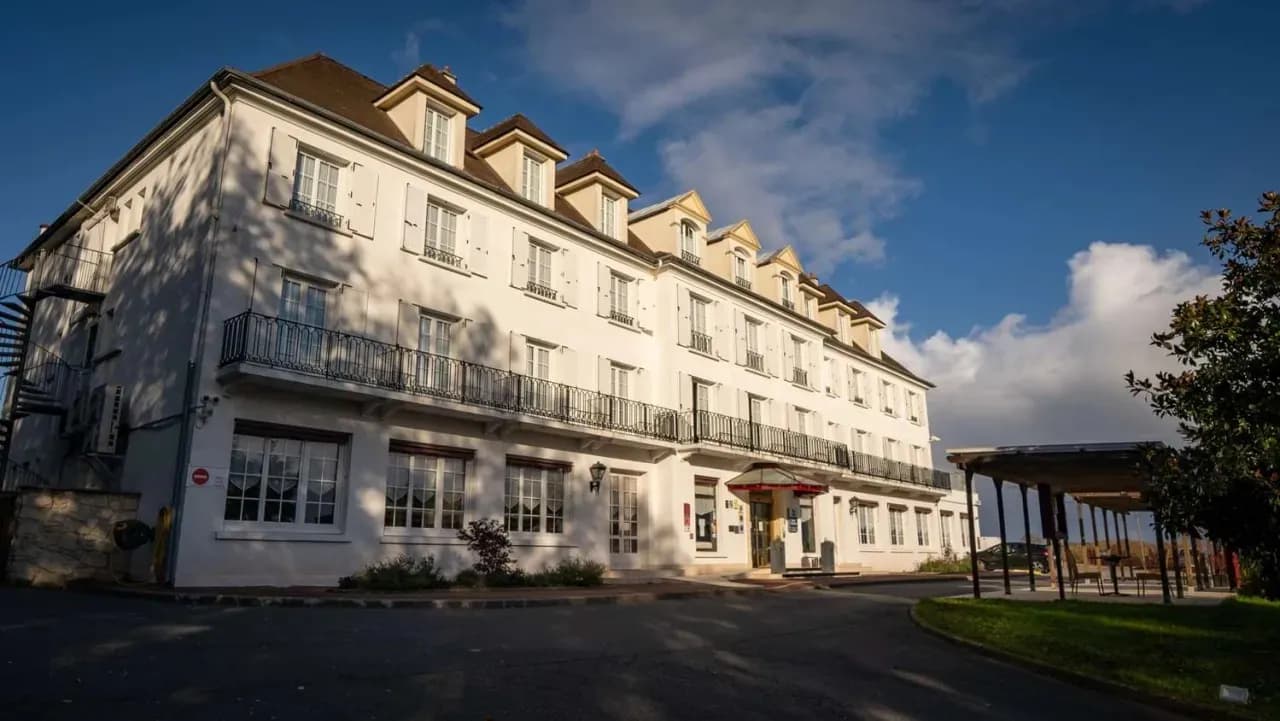 Ile zarabia właściciel hotelu? Zaskakujące fakty i liczby