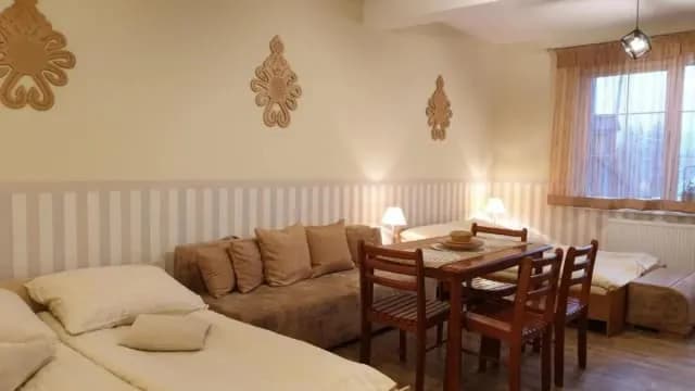 Gdzie szukać noclegu? Odkryj najlepsze sposoby na tanie zakwaterowanie