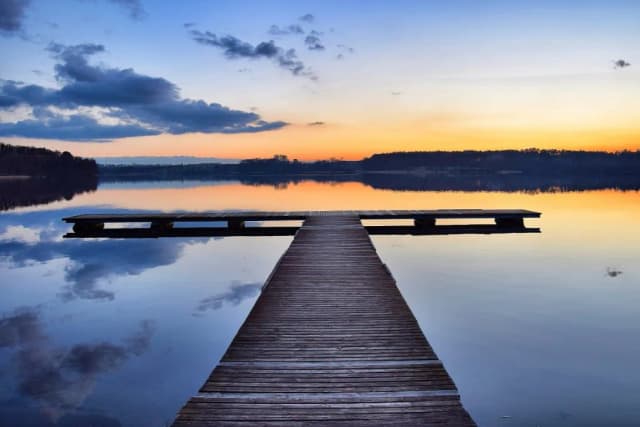 Jezioro Wielkowiejskie: piękno, wędkarstwo i tajemnice przyrody