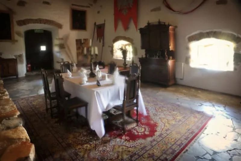 Restauracja w zamku rycerskim w Sobkowie – wyjątkowe doznania kulinarne
