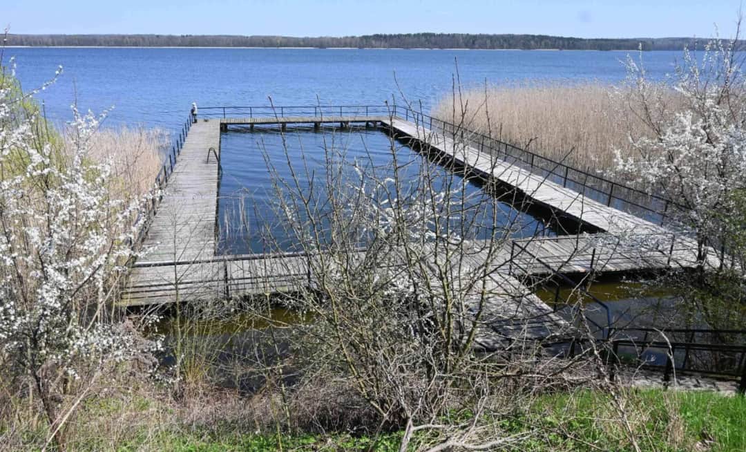 Zezwolenie na wędkowanie w jeziorze Dąbrowa Wielka – aktualne informacje