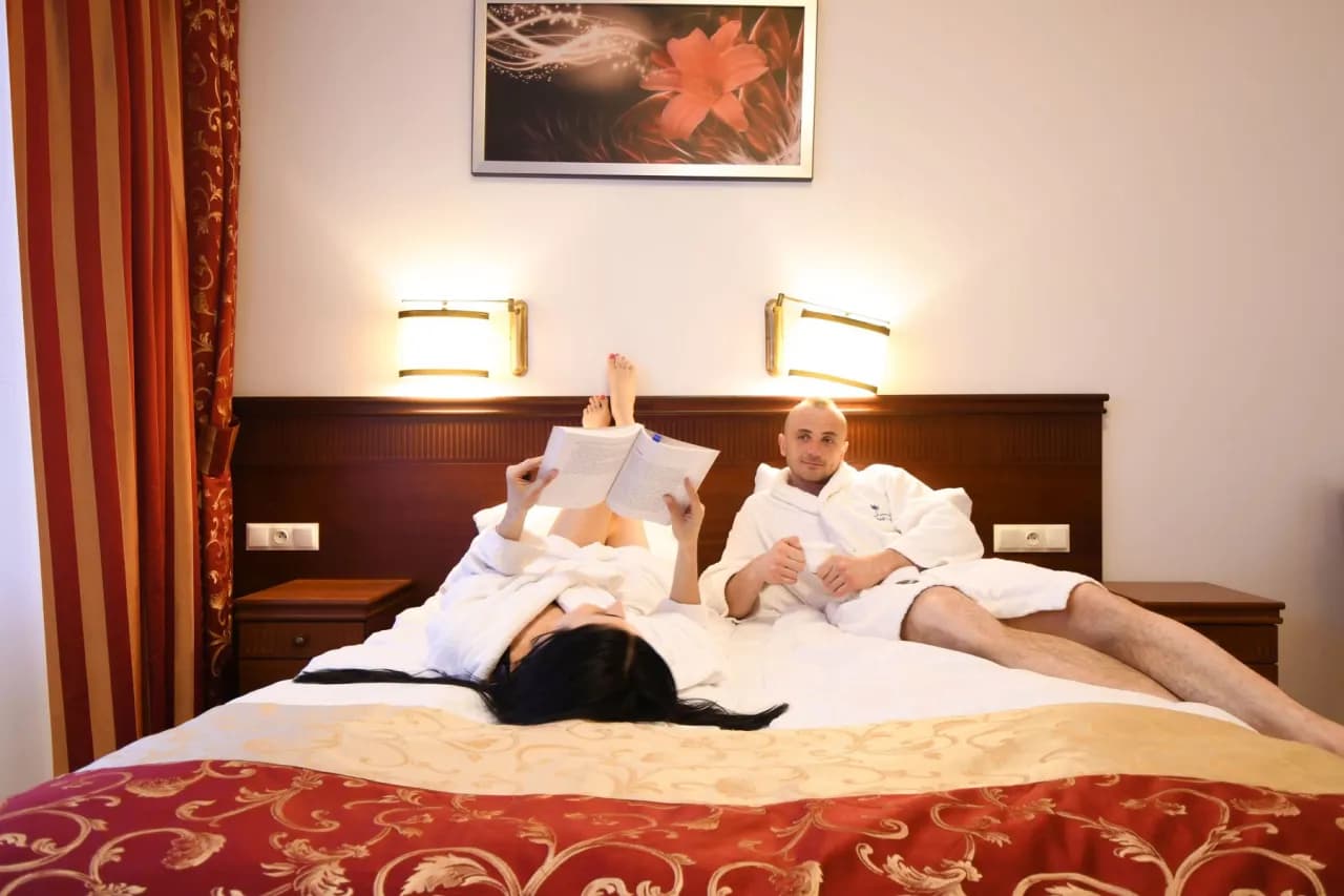 Czym się różni hotel od motelu? Kluczowe różnice, które musisz znać