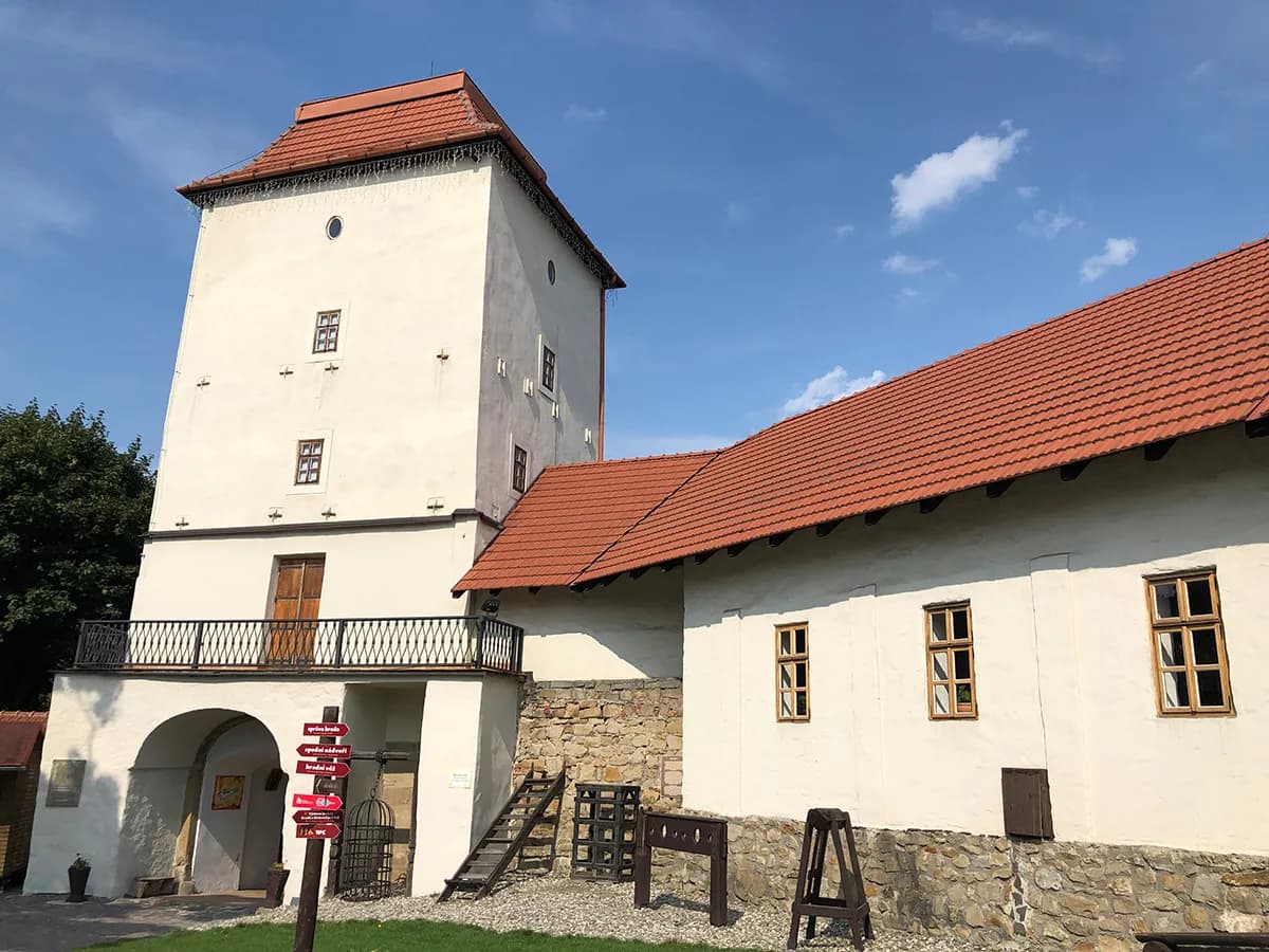 Zamek w Śląskiej Ostrawie: tajemnice, historia i atrakcje turystyczne