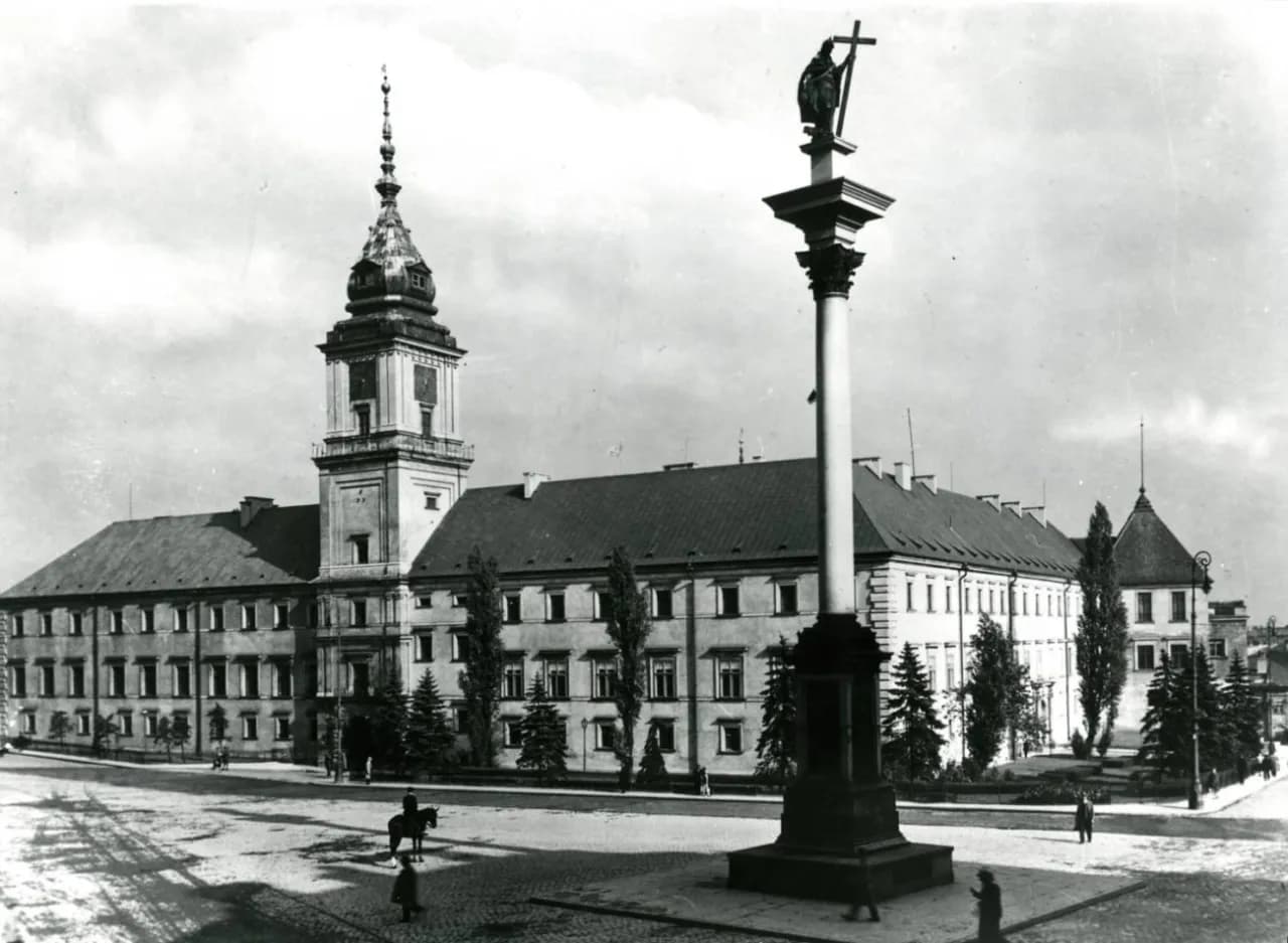 Zamek Królewski w Warszawie przed wojną: Tajemnice i wydarzenia, które musisz znać